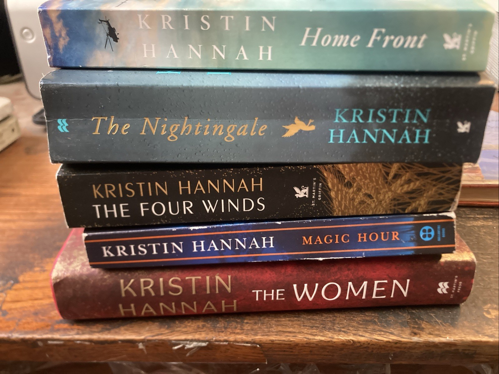Lot of 5 Kristin Hannah, Nightingale, The Women, Four Winds