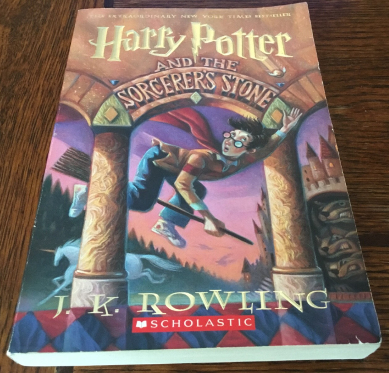 Harry Potter and the Sorcerer’s Stone J K Rowling Paperback 1999 NY Times Best