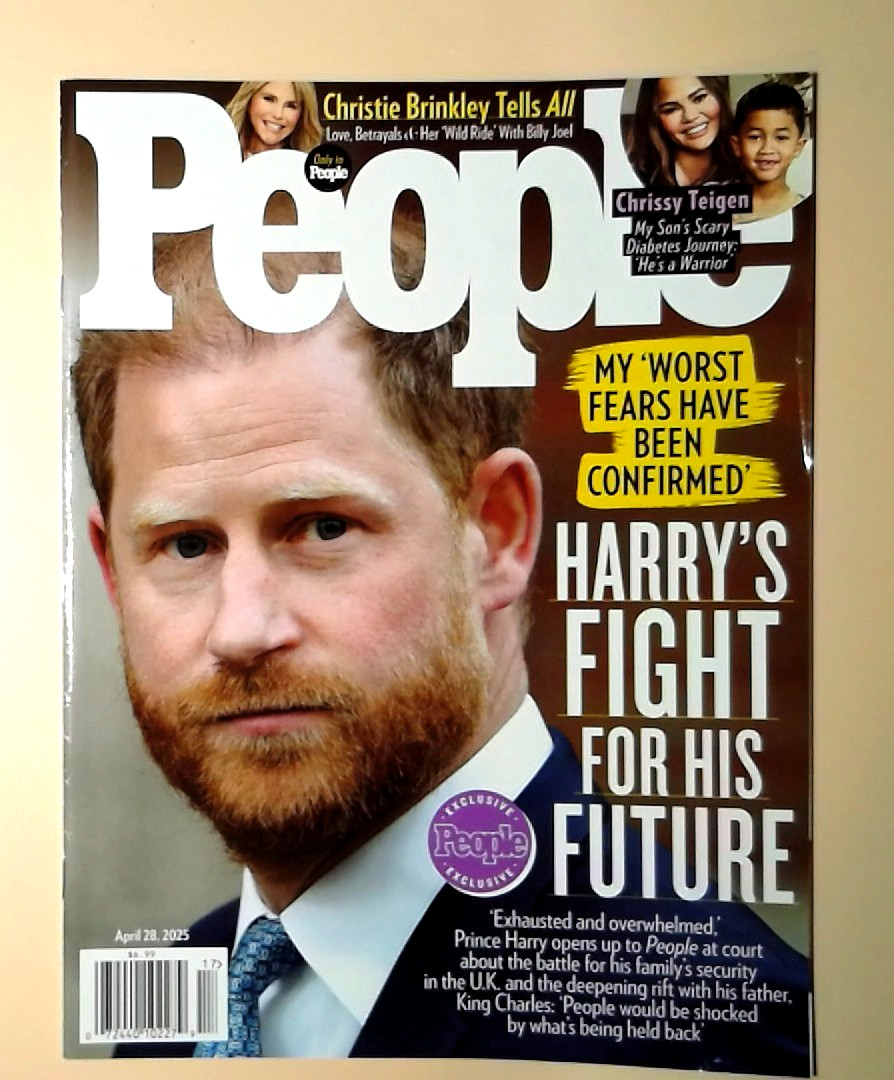 People Magazine Back Issues 2025-2026 Brand New, Choose Your Issue!
