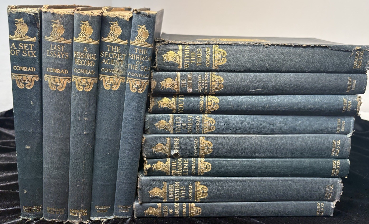 Lot 13 VTG BOOKS Joseph Conrad Early 1900’s embossed HC History Turn Of Century