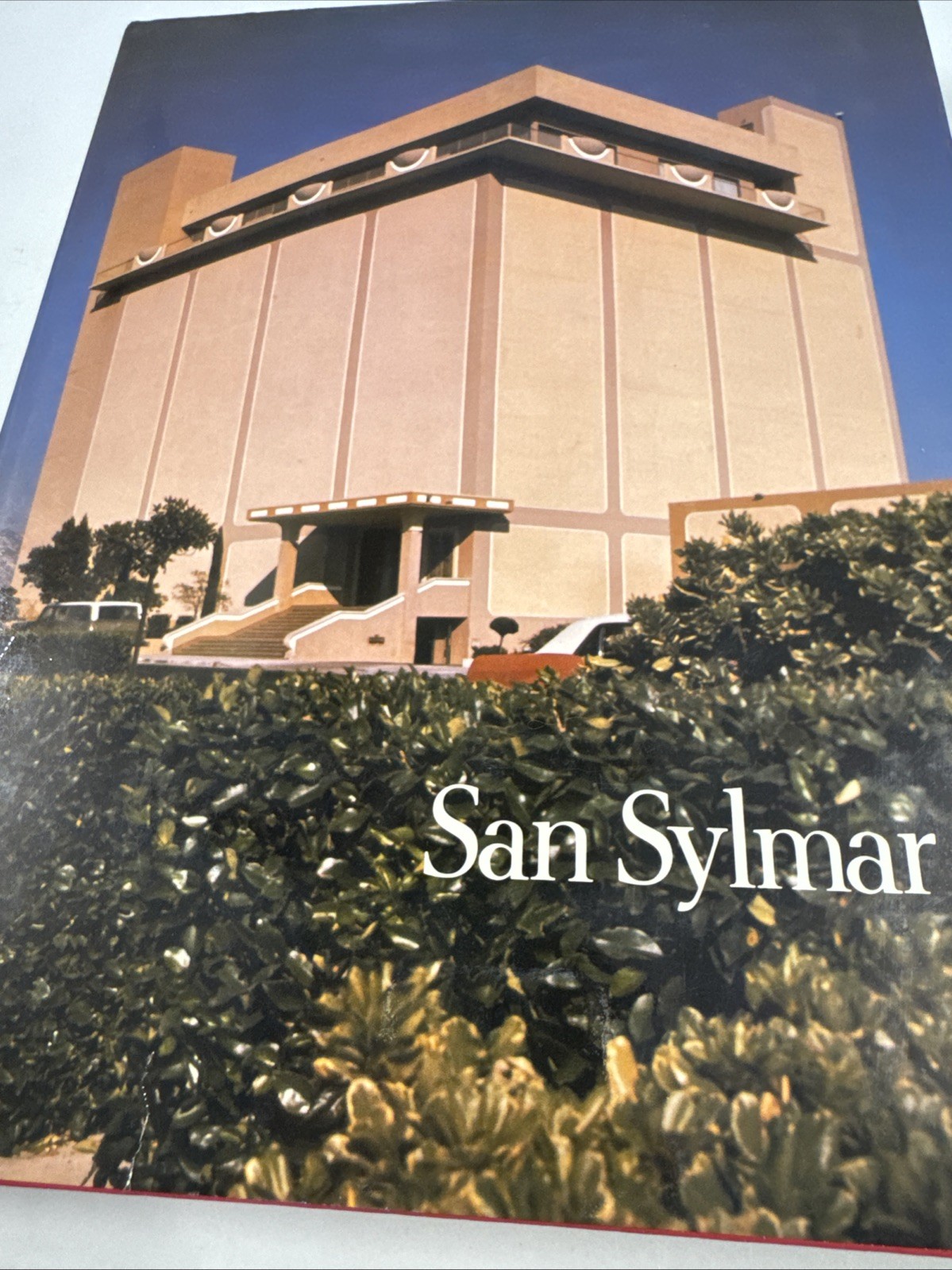 San Sylmar A Treasure House of Functional Fine Art, Antique Cars, 1985, Amazing