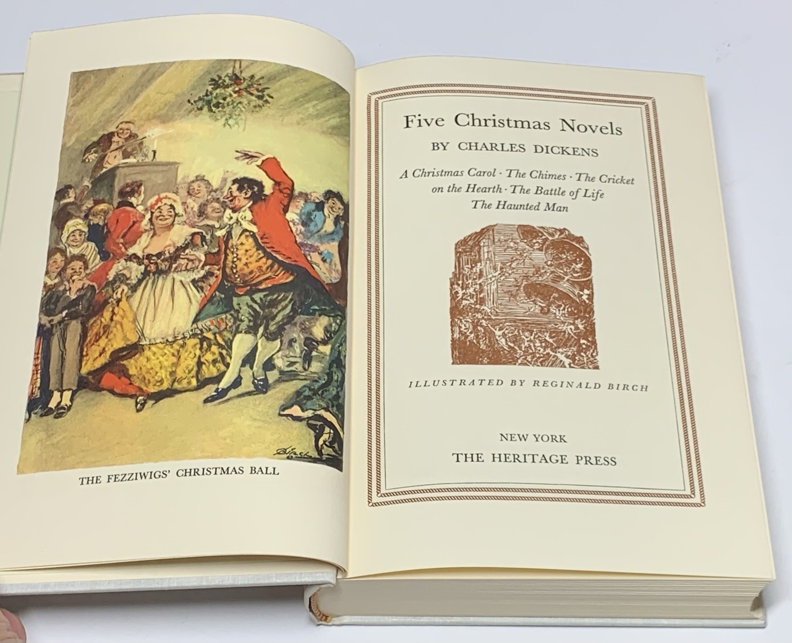Five Christmas Novels Charles Dickens 1939 Heritage Press Sandglass Illustrated
