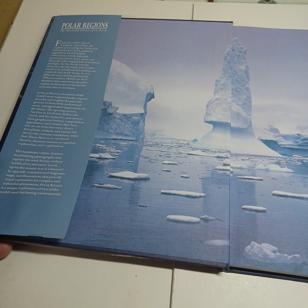 Polar Regions The Illustrated Library Of The Earth