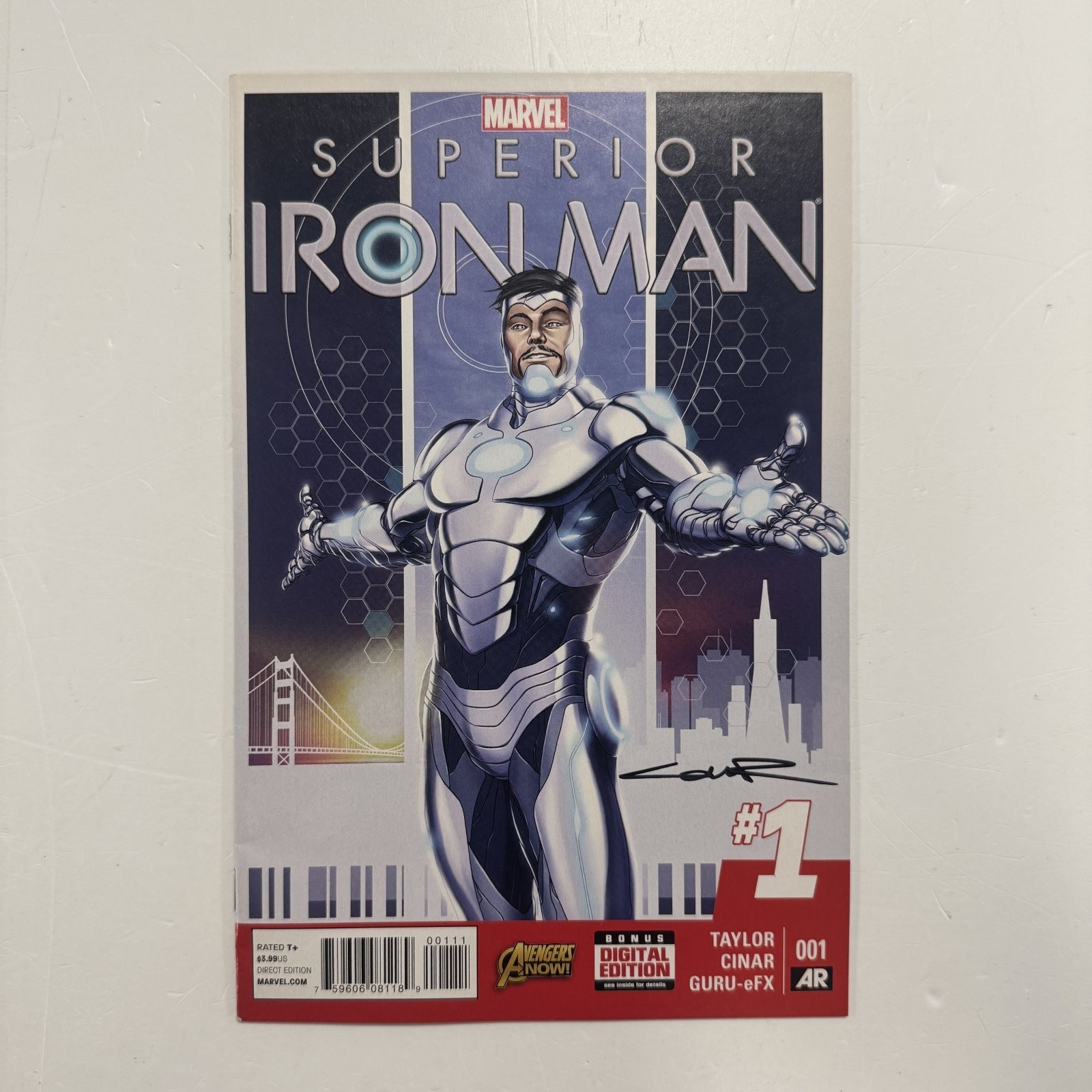 Superior Iron Man #1 (2014) – signed by Cinar, Direct edition NM-