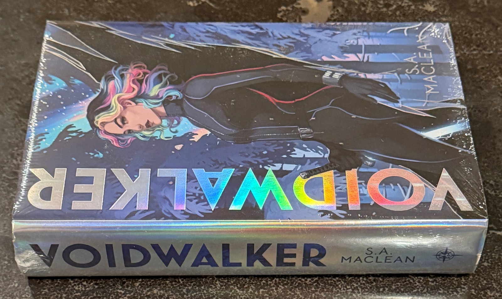 Voidwalker – S.A. MacLean – Illumicrate Exclusive Hardcover Sprayed Edges Sealed