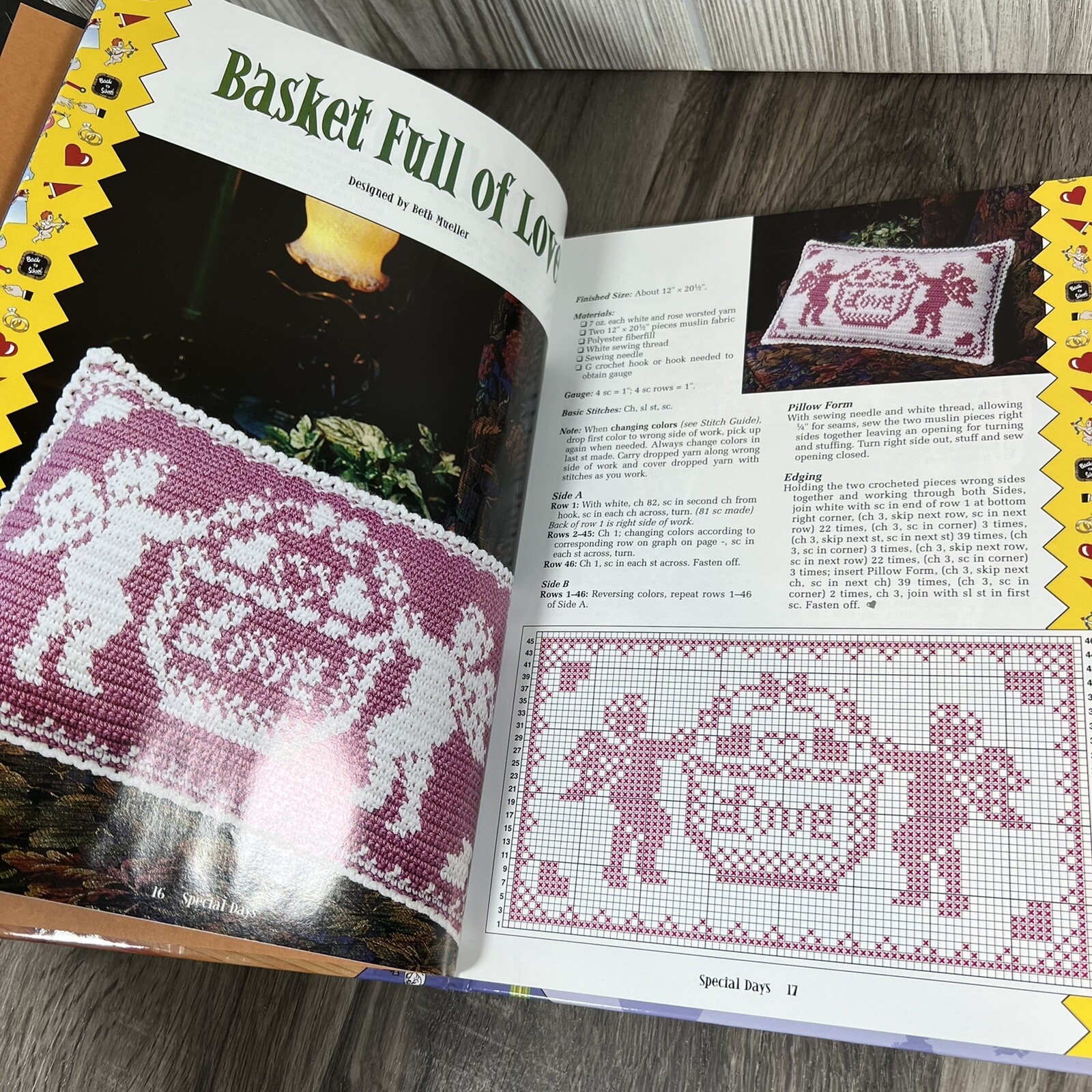 Annie’s Favorite – QUICK & EASY PROJECTS – 60 DESIGNS – 160 Pages – Hardcover