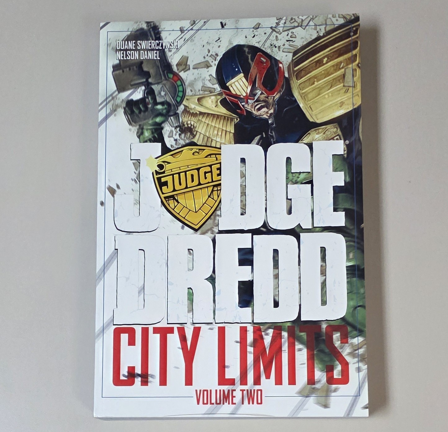 JUDGE DREDD: CITY LIMITS VOLUME 2 (IDW 2016 Omnibus TPB 4 5 6 & 7 Swierczynski)