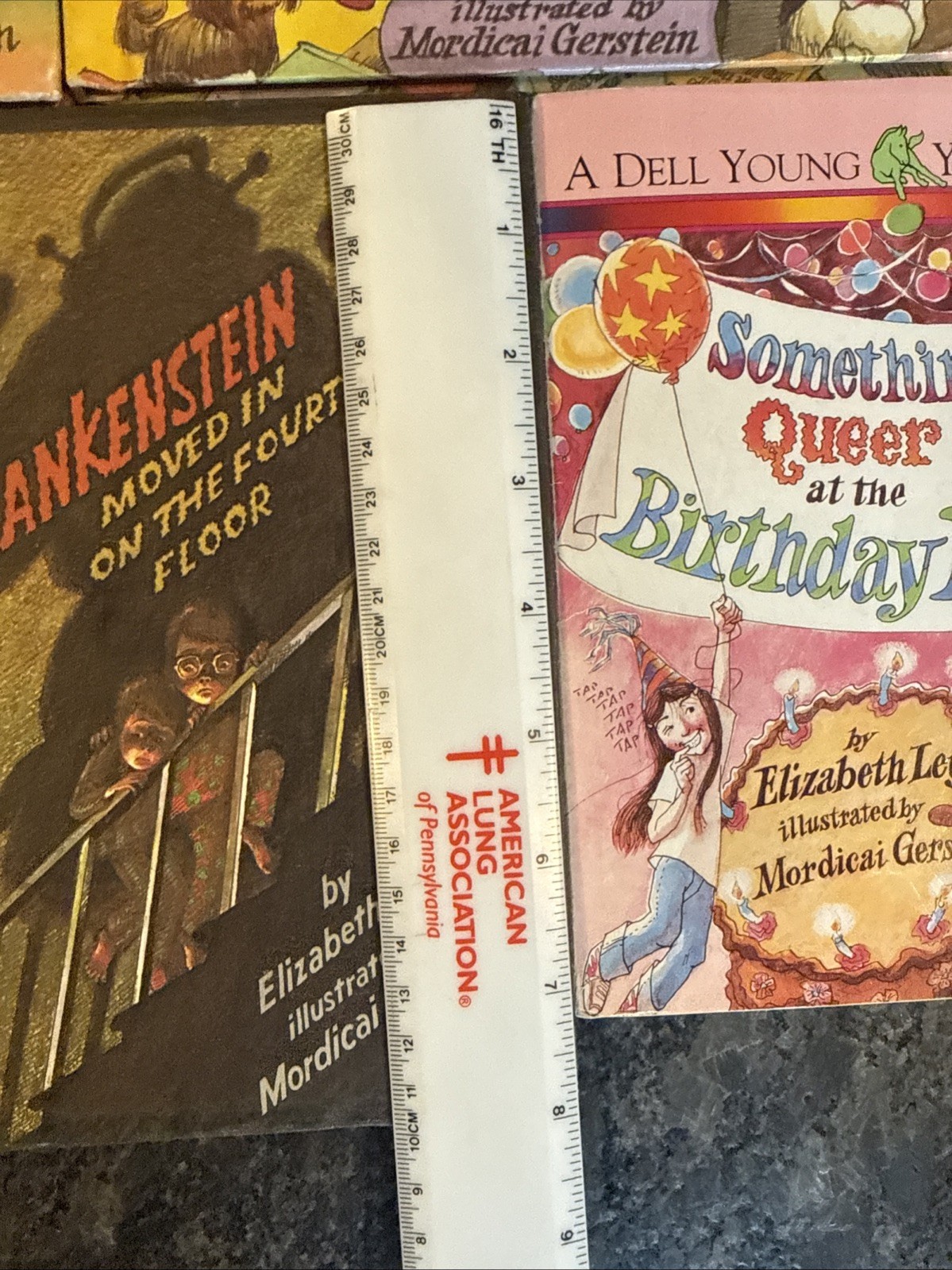 5 SIGNED~Something Queer series lot By Elizabeth Levy 1st Edition Is Going On