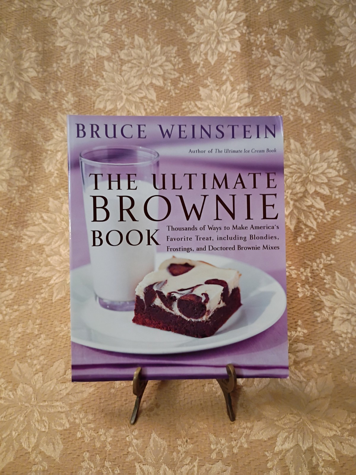 The Ultimate Brownie Book Bruce Weinstein 2002 First Edition Hardcover Book