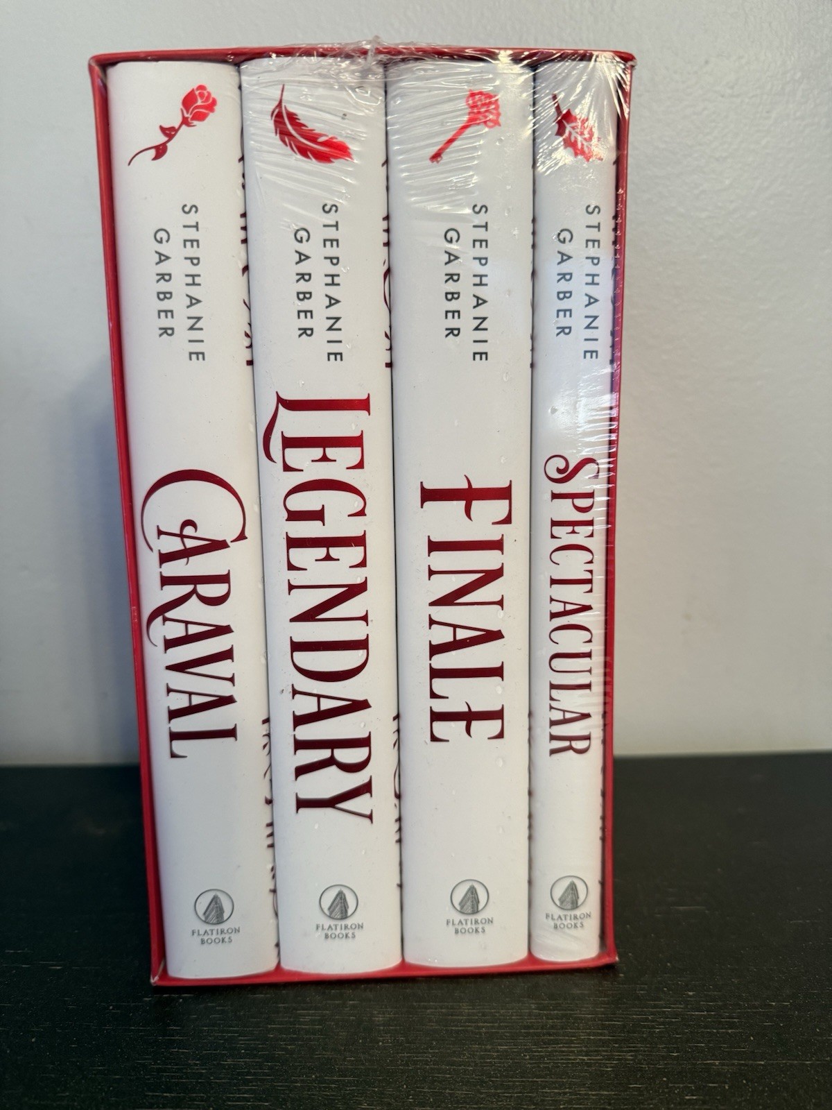 Caraval Holiday Collection: Caraval, Legendary, Finale, Spectacular [Hardback]