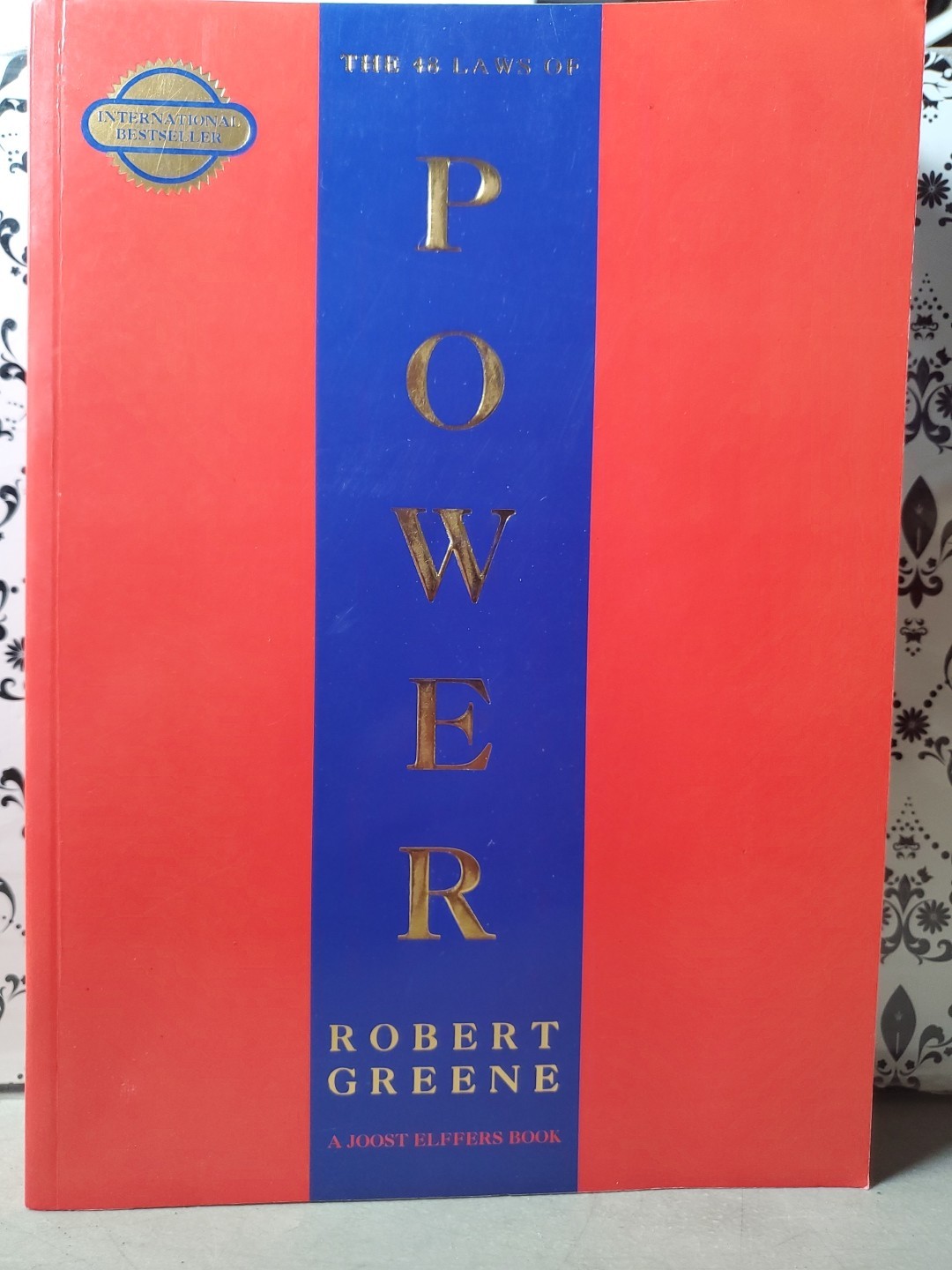 The 48 Laws of Power Robert Greene Paperback Bestseller Self Help Strategy Book