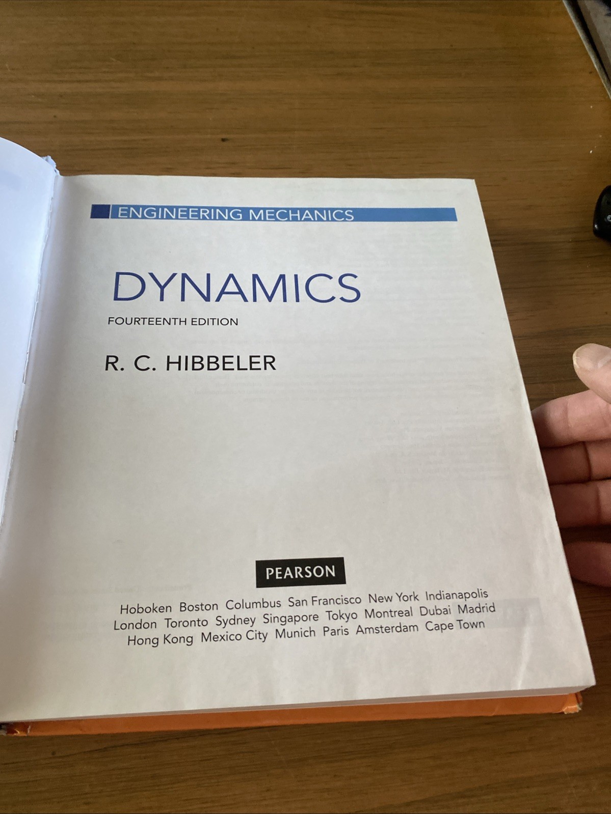 Engineering Mechanics: Dynamics – R.C. Hibbeler (2015, 14th Edition Hardcover)