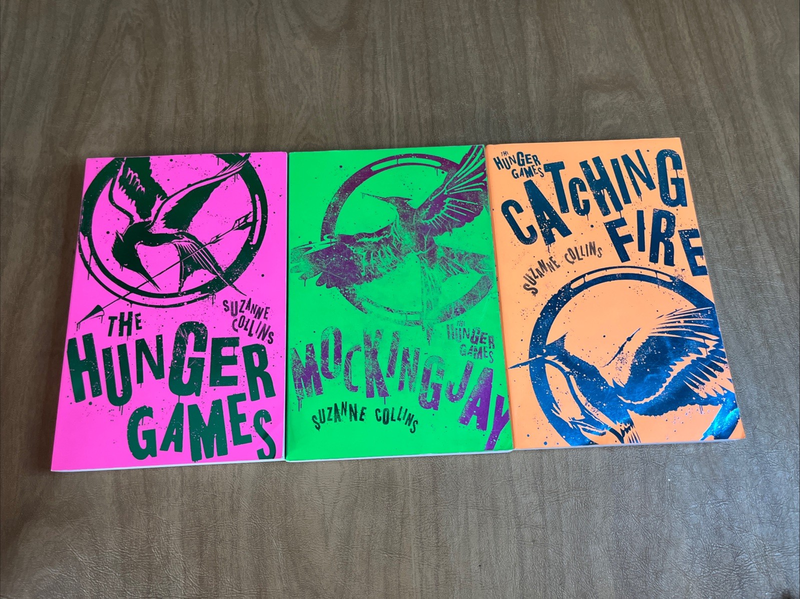 Hunger Games Trilogy: Propaganda Edition 3 Book Box Set Very Good Condition