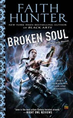 Broken Soul (Jane Yellowrock) – Mass Market Paperback By Hunter, Faith – GOOD