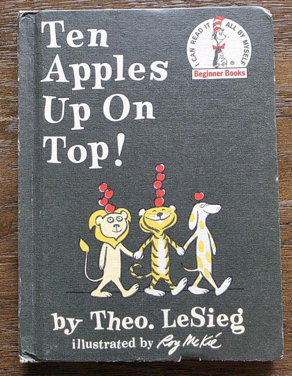 Dr. Seuss Ten Apples Up On Top! By Theo. LeSieg VINTAGE 1961 Book Club Edition