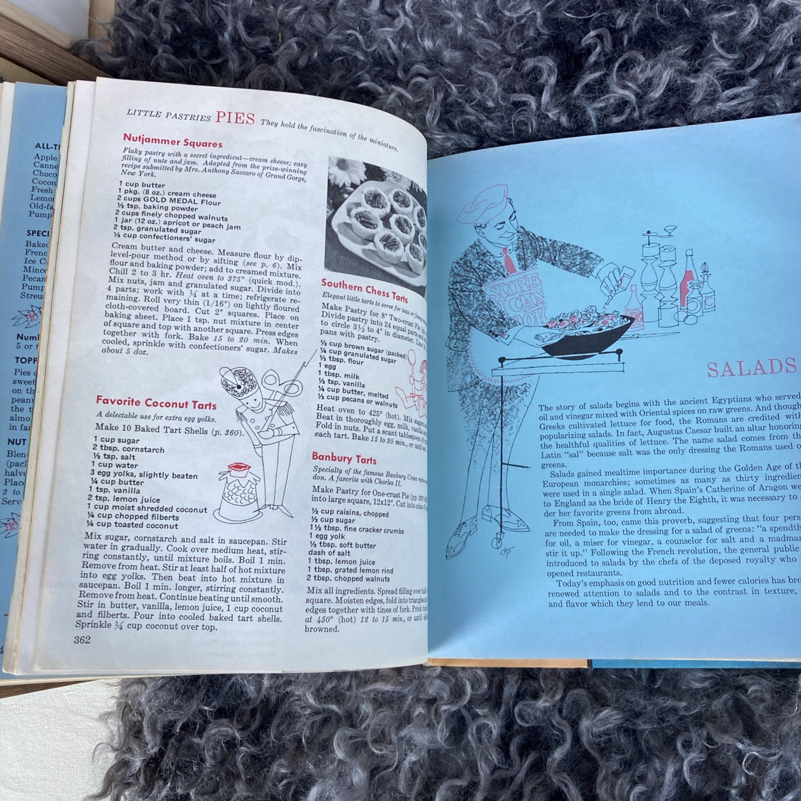 Vintage 1961 Betty Crocker New Picture Cookbook 1st Ed 5th Print HC Classic