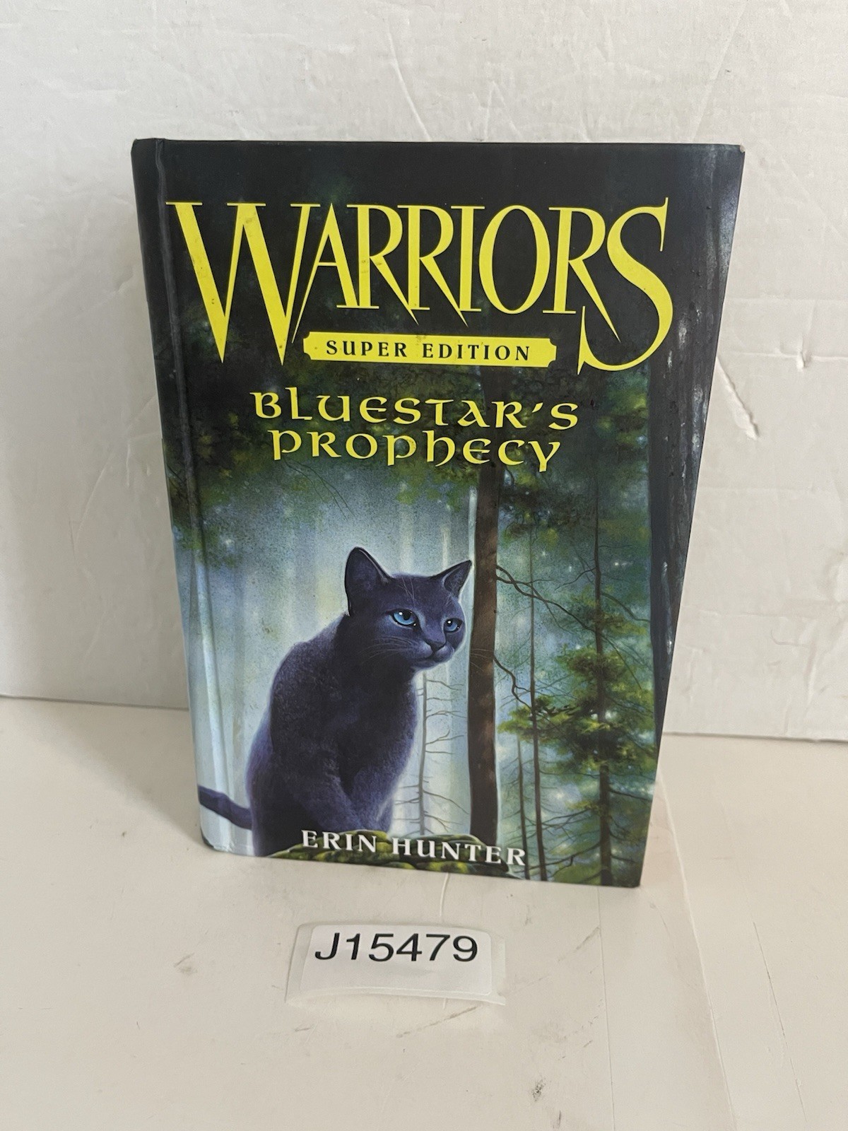 Warriors Super Edition: Bluestar’s Prophecy Warriors: Super Edition 1st Edition