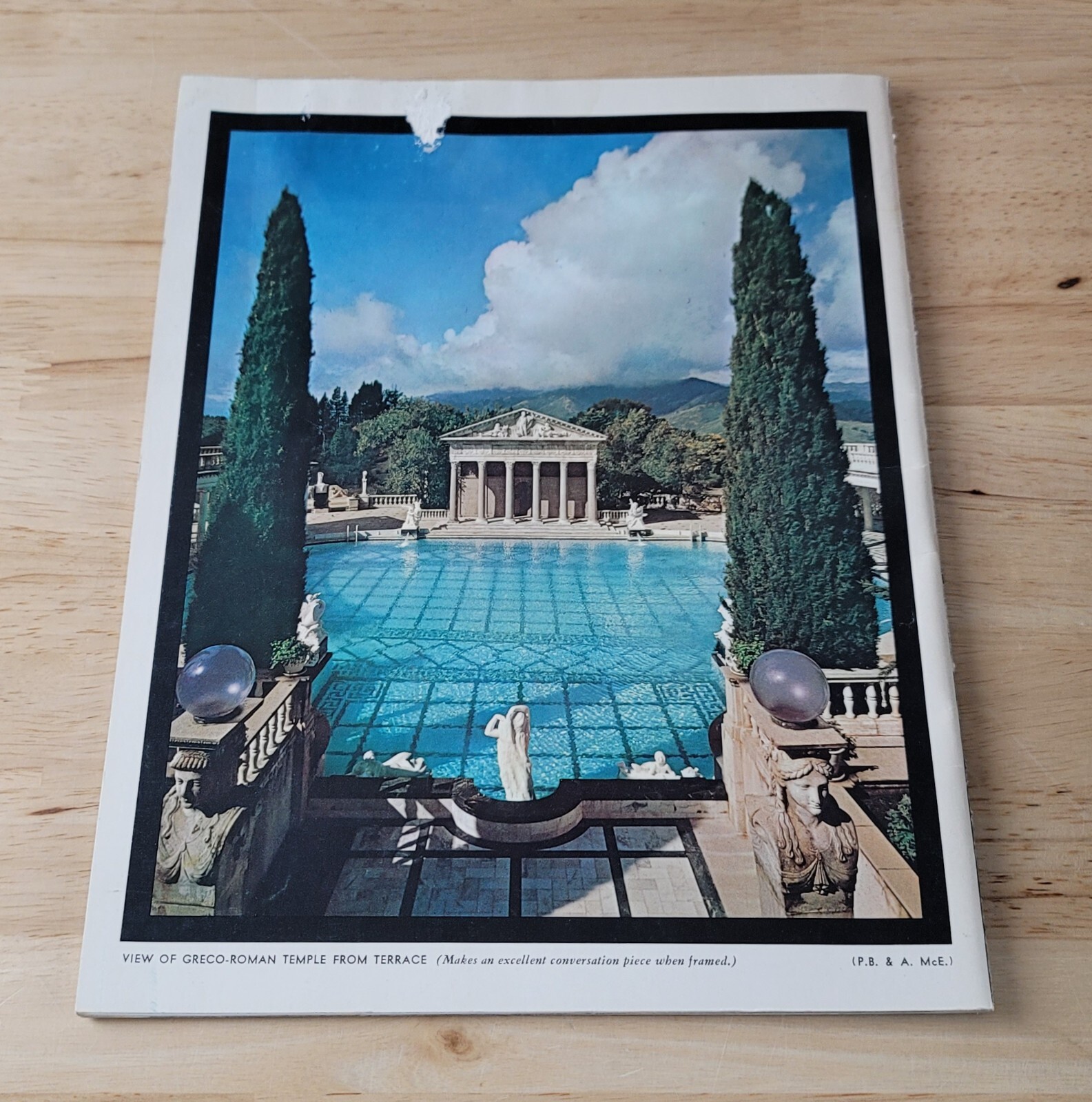 The Fabulous HEARST CASTLE COLOR GUIDE 65 Photographs In Full Color PB ©1961