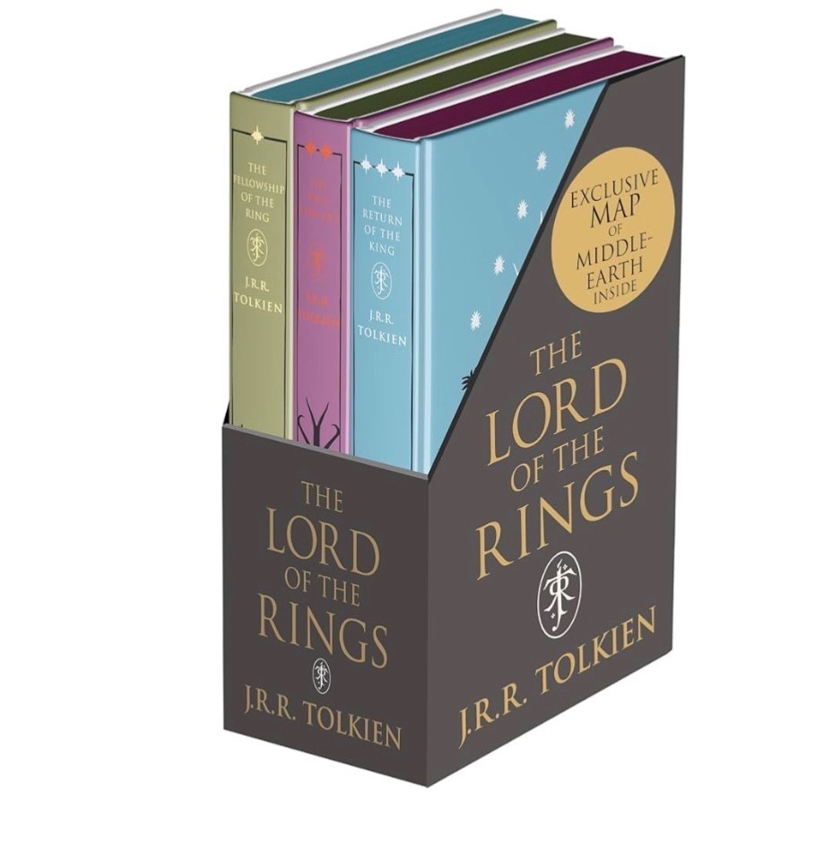 The Lord of the Rings Collector’s Edition Box Set: Includes the Fellowship of