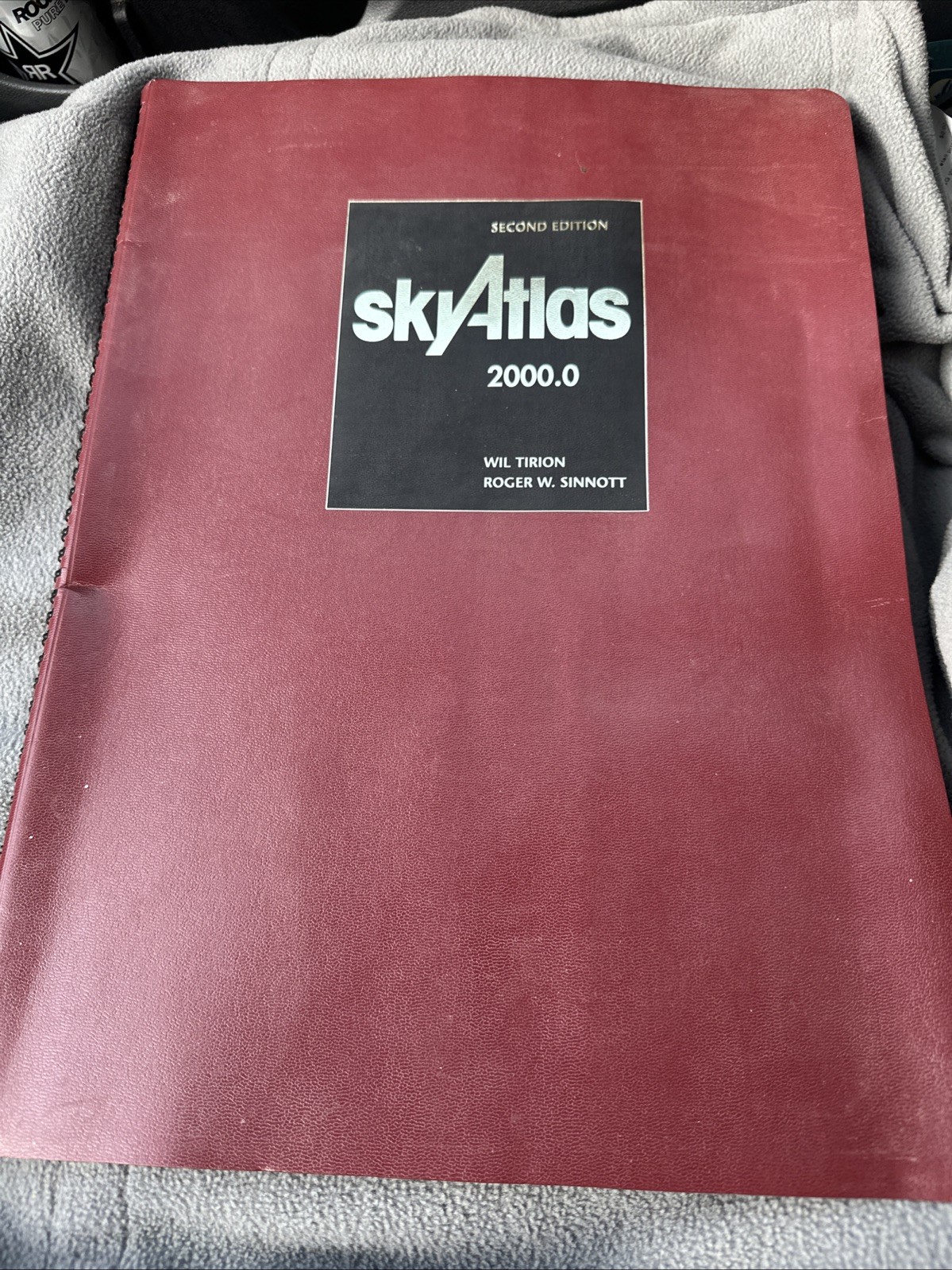 Sky Atlas 2000.0 Wil Tirion Roger W Sinnott Deluxe Version Astronomy Star Charts