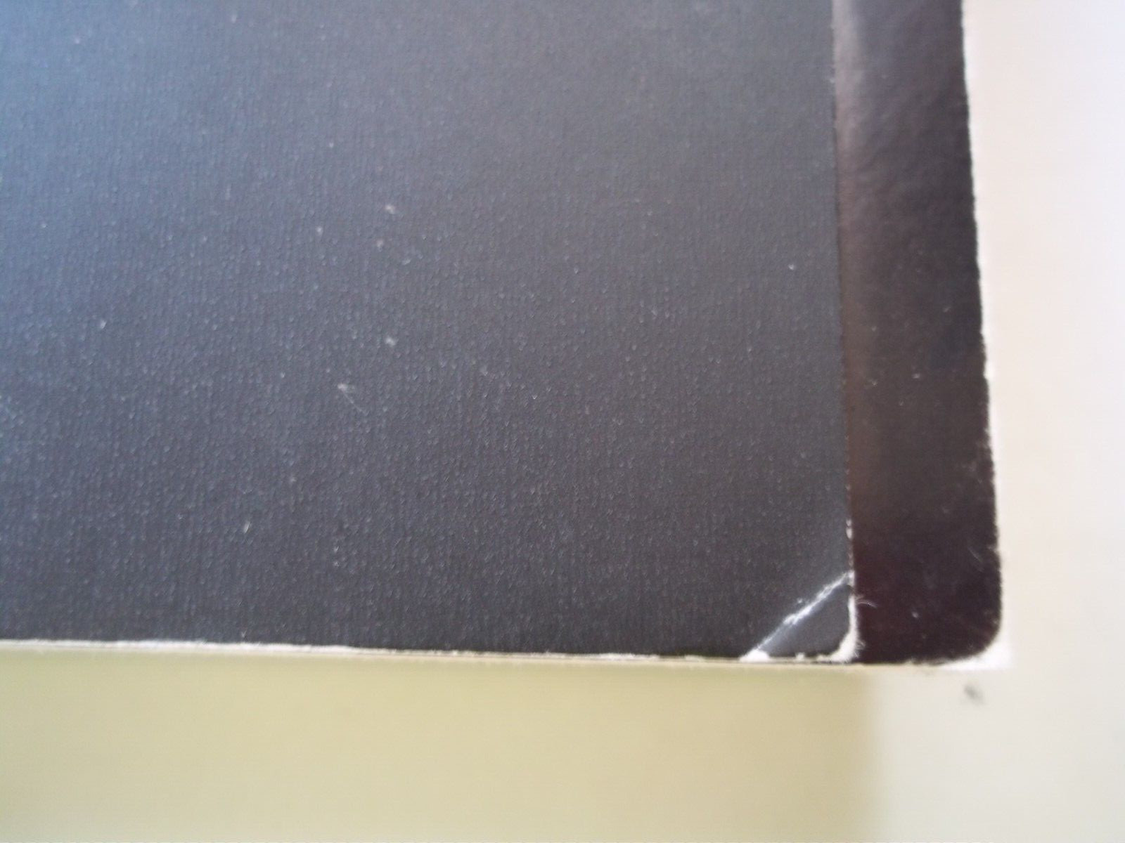 SHARP OBJECTS Gillian Flynn Softcover BOOK 2006 / 2012 NY Times Bestseller