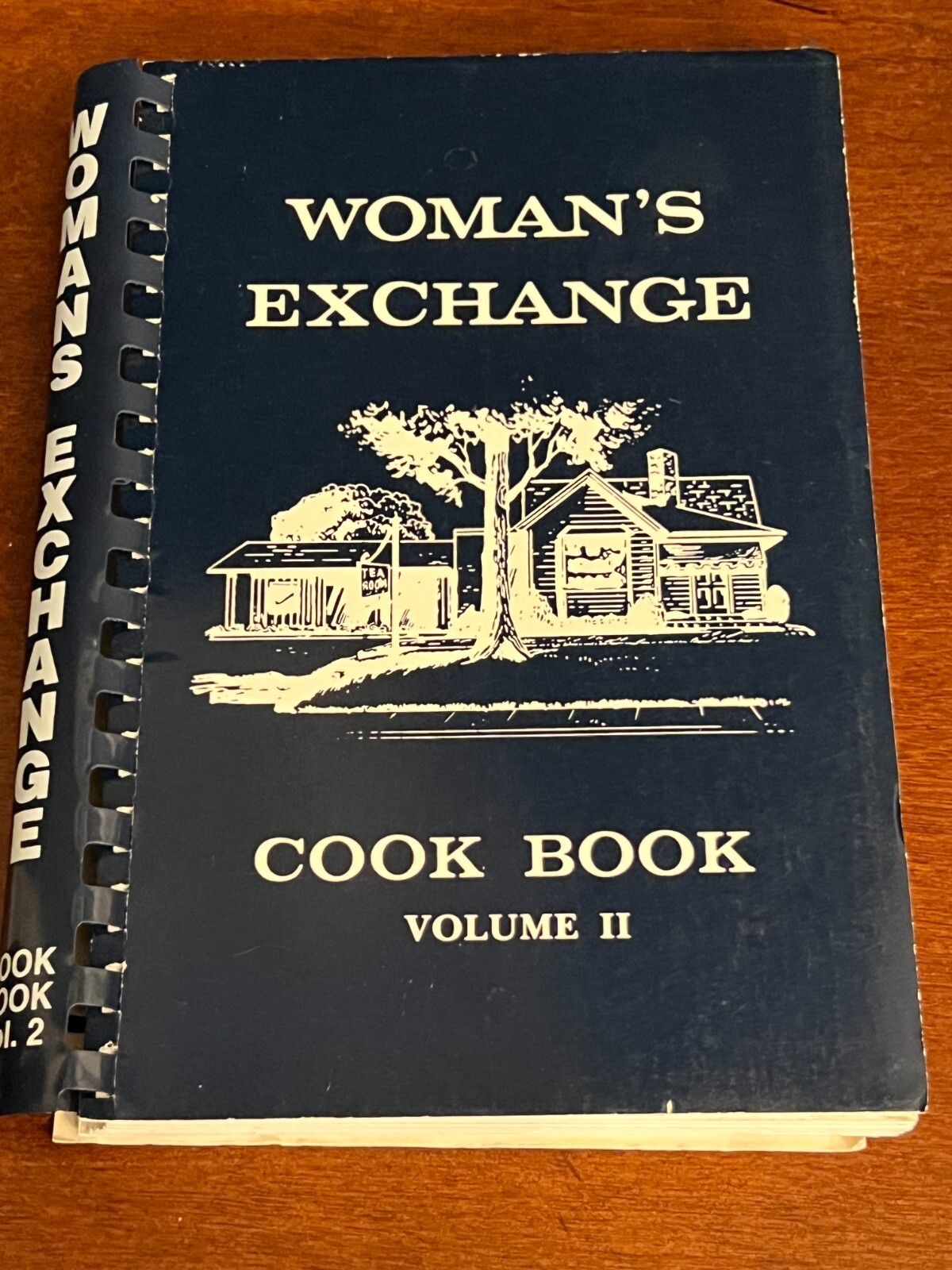 Woman’s Exchange Cook Book Vol 2 Memphis Tennessee 1999 4th Printing 272 Pages