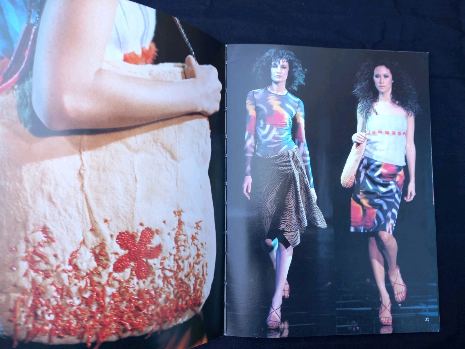 VERSACE Versus Womens Runway Collection – Fall/Winter 1999/2000 – small format