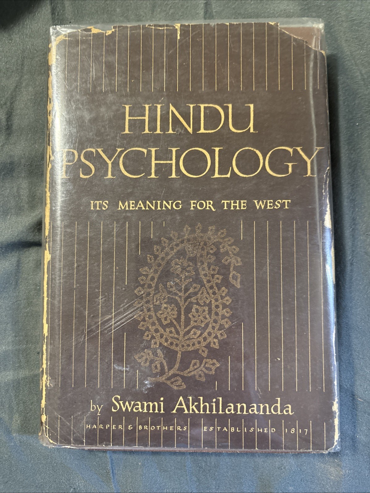 Hindu Psychology – It’s Meaning for the West by Swami Akhilananda (1946, HC/DJ)