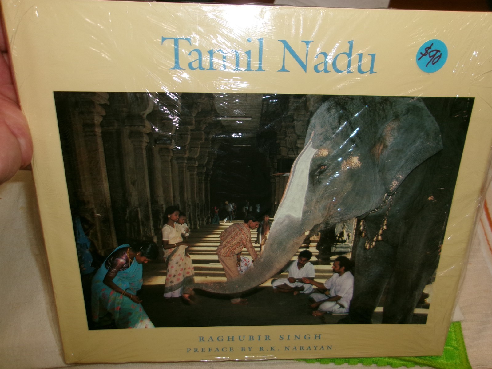 TAMIL NADU Photographs & Text by Raghubir Singh. Distributed Art Publ, $75. NEW