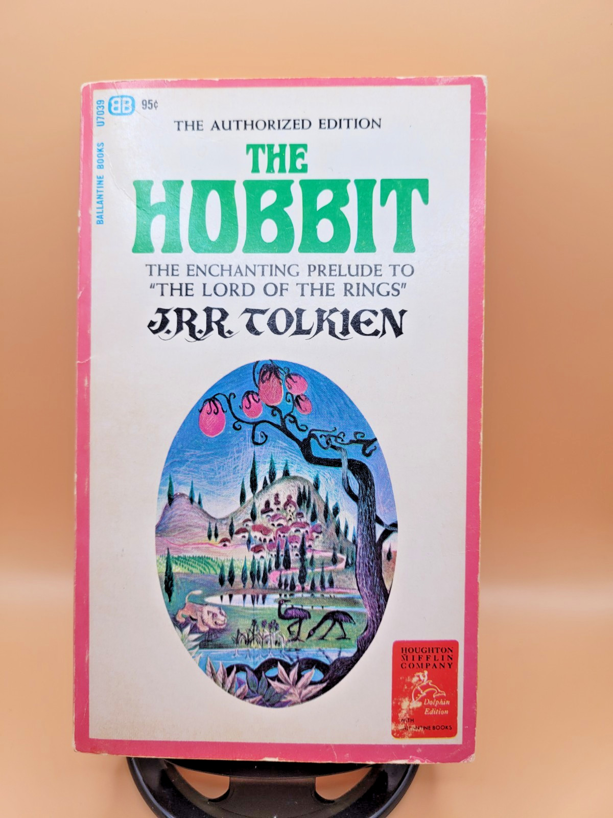 The Hobbit Ballantine 1965 4th Printing Lion Cover U7039 JRR Tolkien Paperback