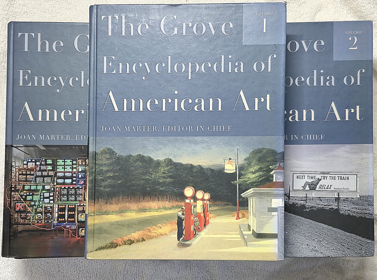 Grove Encyclopedia of American Art (5‑Vol Set • 2011) Good • Privately Owned