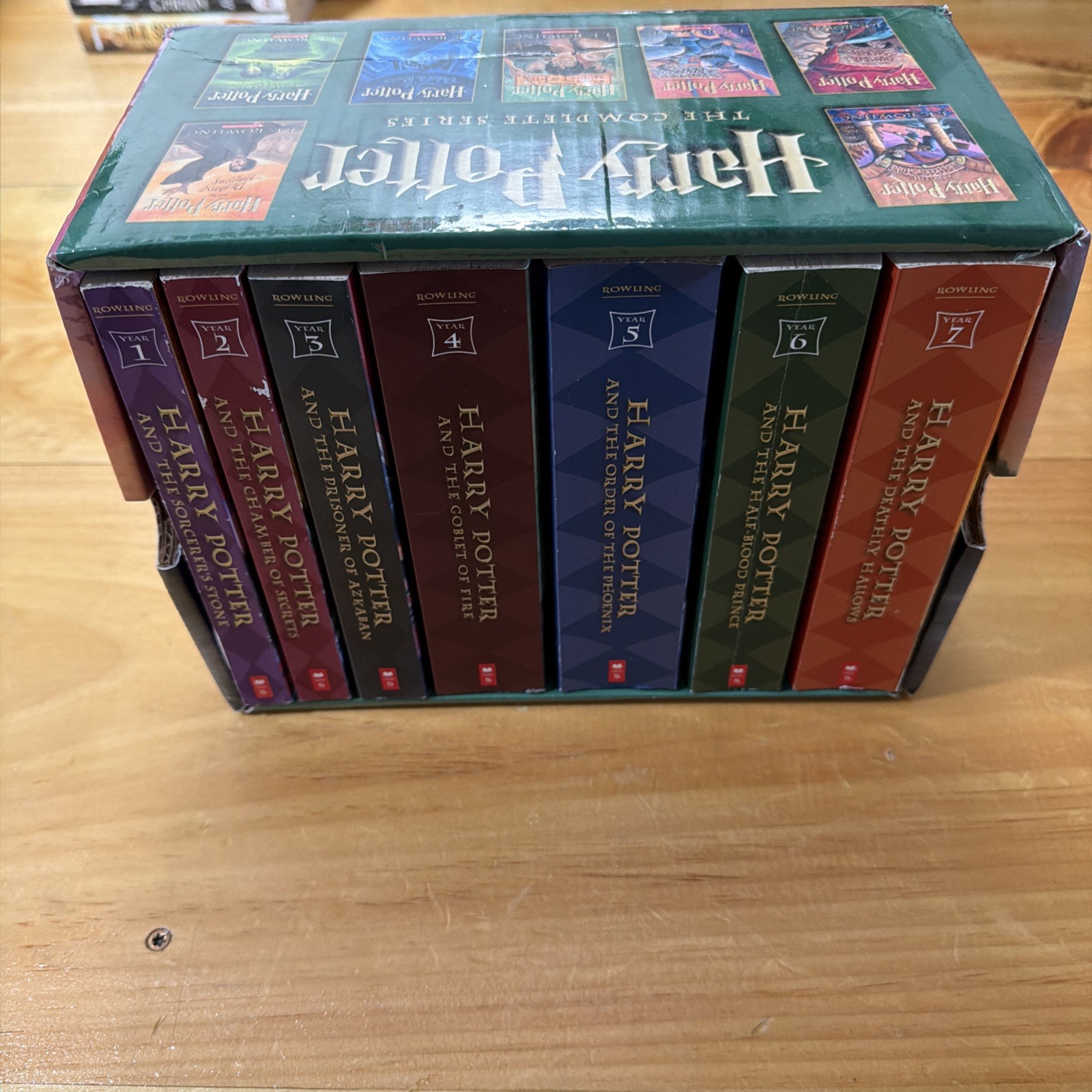 Harry Potter The COMPLETE SERIES by JK Rowling Paperback Box Set Books 1-7 L1
