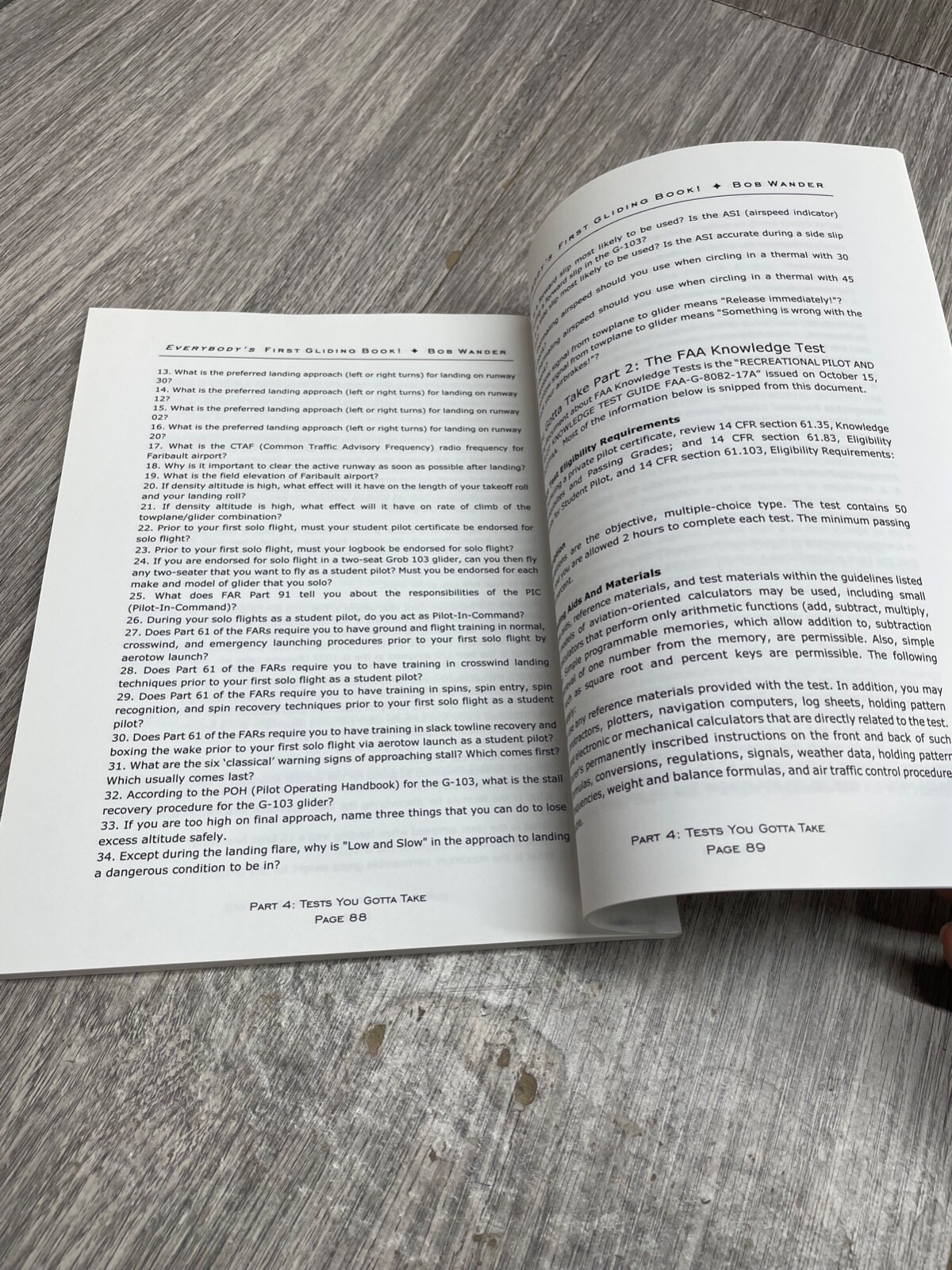 Everybody’s First Gliding Book by Bob Wander 96 pages