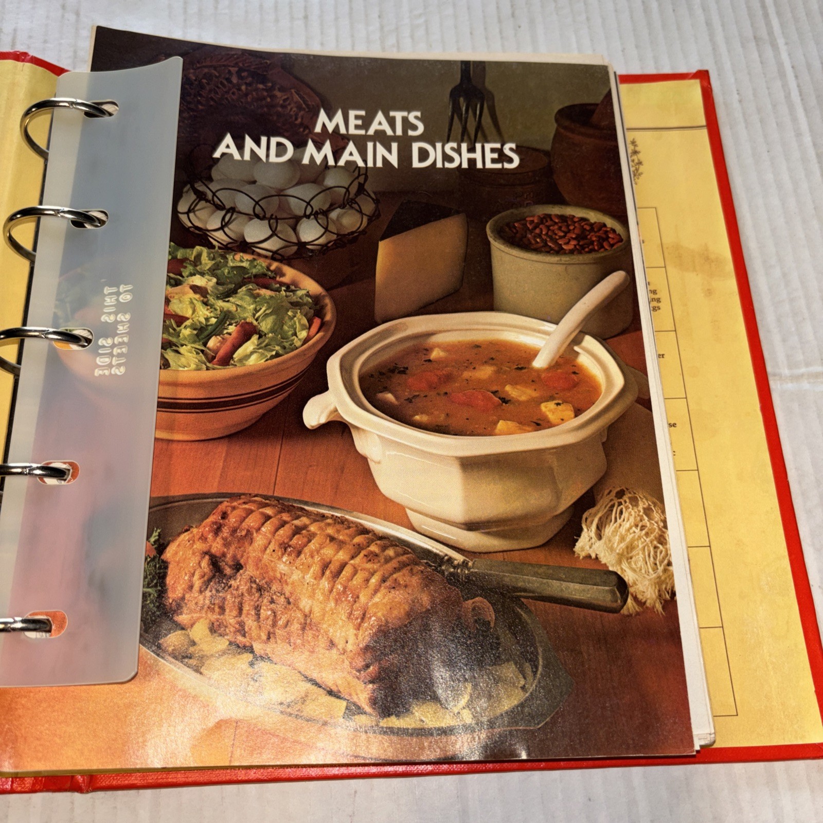 Betty Crocker’s Cookbook New and Revised Edition 1978 5 Ring Binder Golden Press