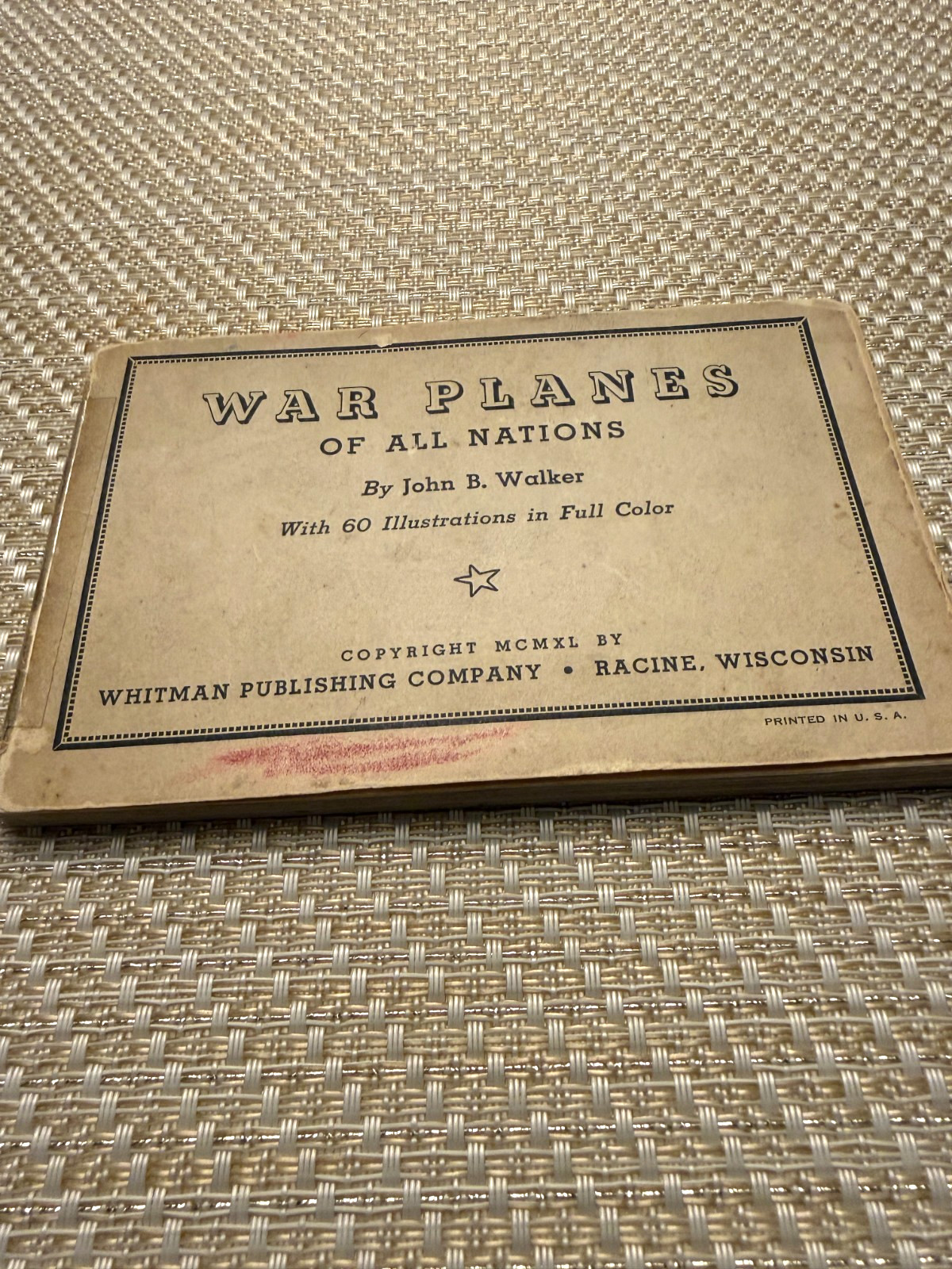Vintage War Planes of All Nations by Whitman Publishing 61 Pages by John Walker