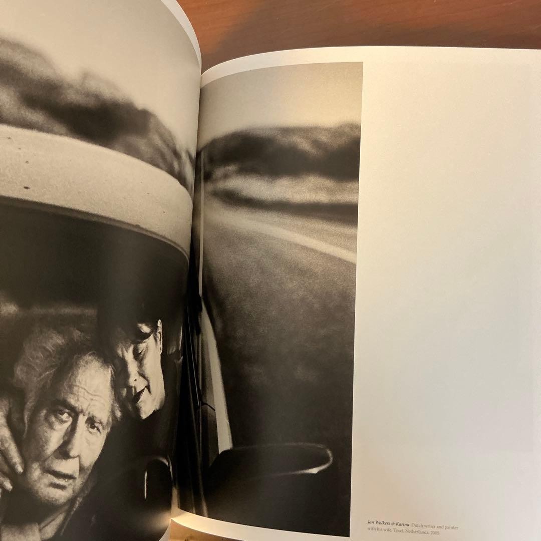 PRESENT Stefan VanVleteren Hardcover 496 pages English ISBN 94638