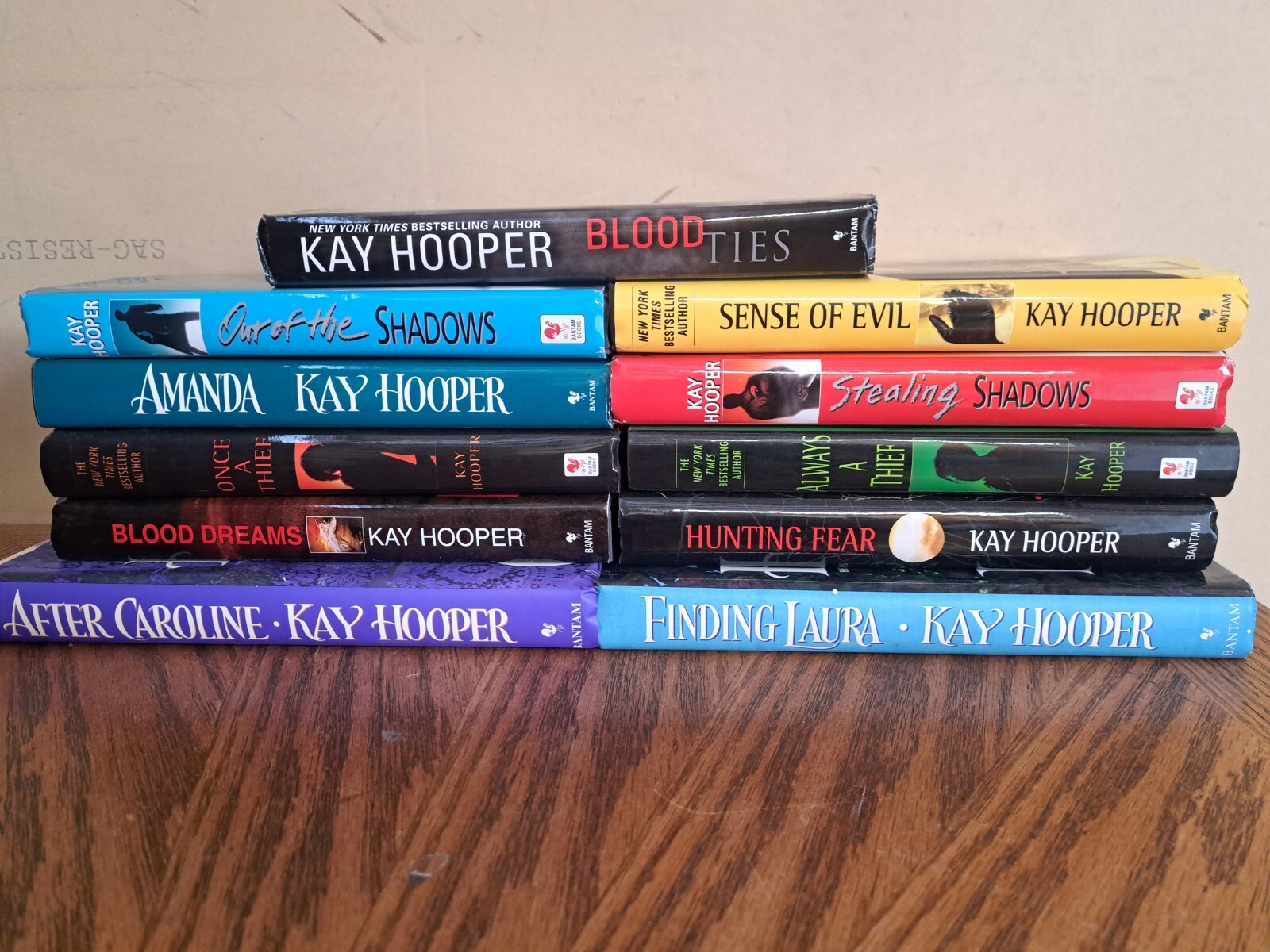 Lot of 11 – Kay Hooper Mystery Suspense Thriller Crime Murder HC/DJ