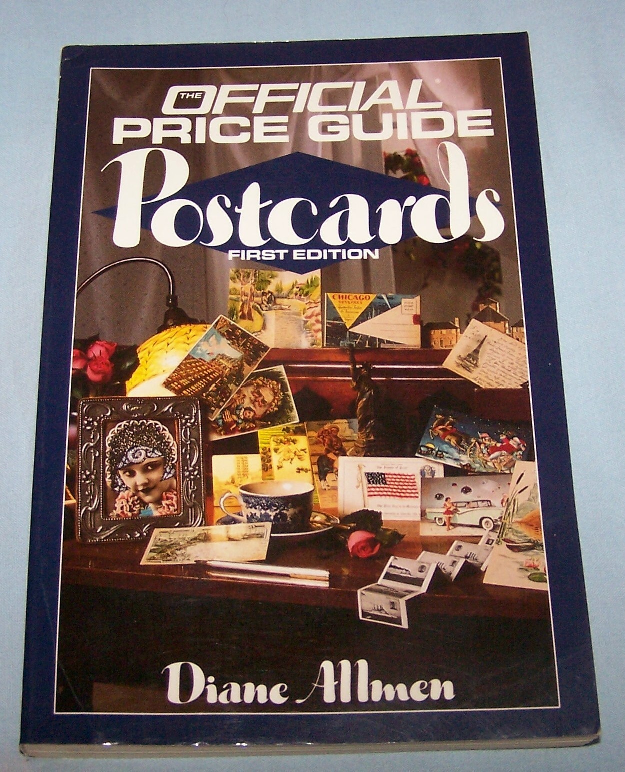 Official Price Guide to Postcards PB-Diane Allmen-1991-302 pages-First Edition
