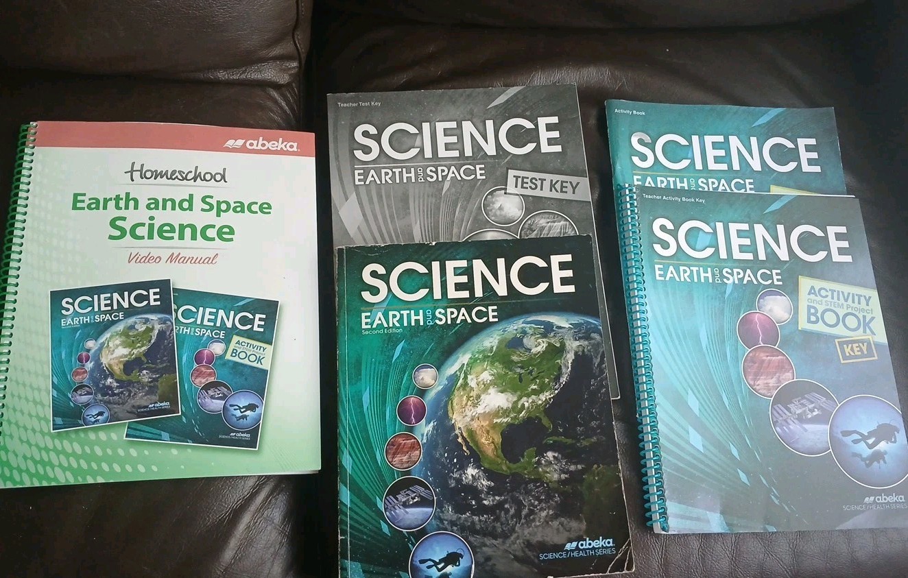 Abeka Science: Earth and Space Student/teacher Books 8th Grade, 2nd Edition