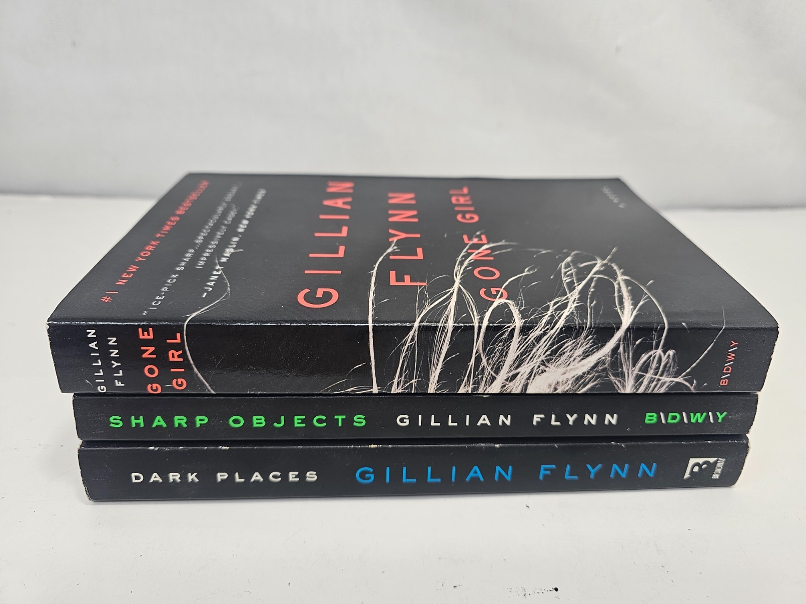 Gillian Flynn 3 Book Lot Sharp Objects Gone Girl Dark Places Paperback Thriller