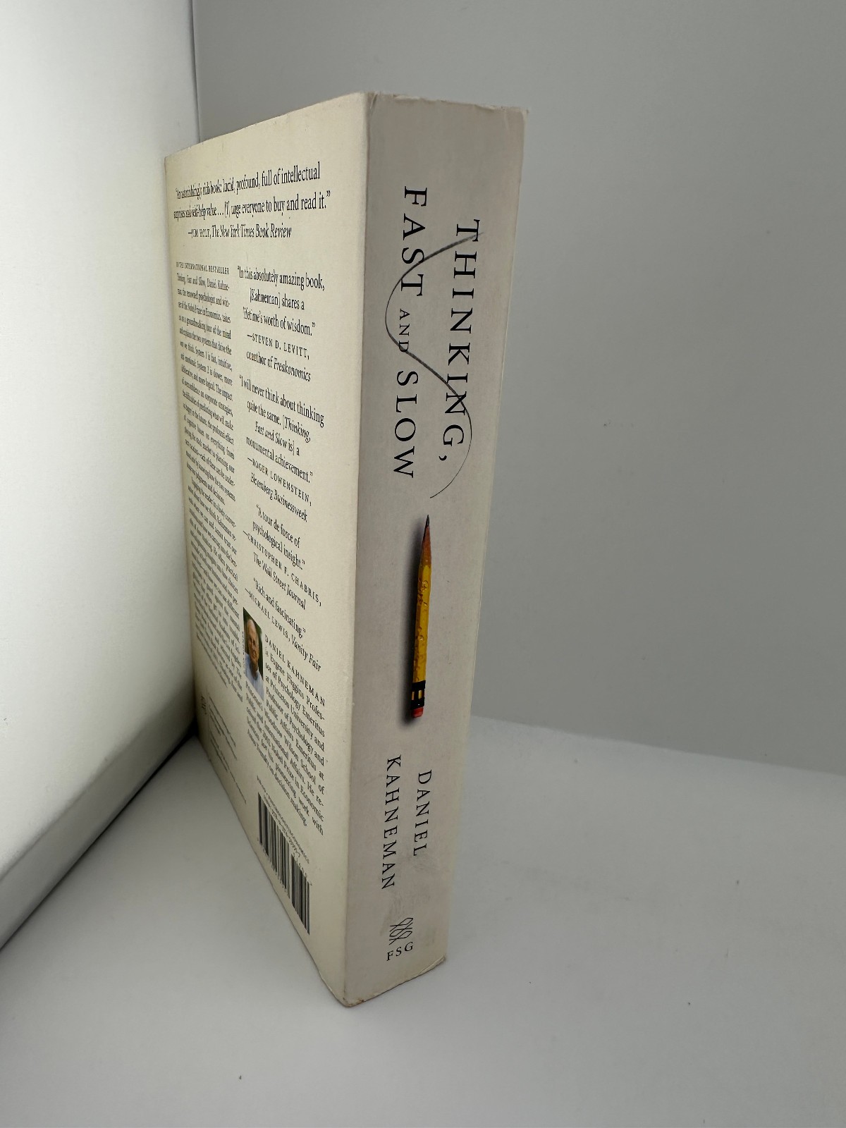 Thinking Fast and Slow Kahneman PB NYT Bestseller Nobel Prize Author