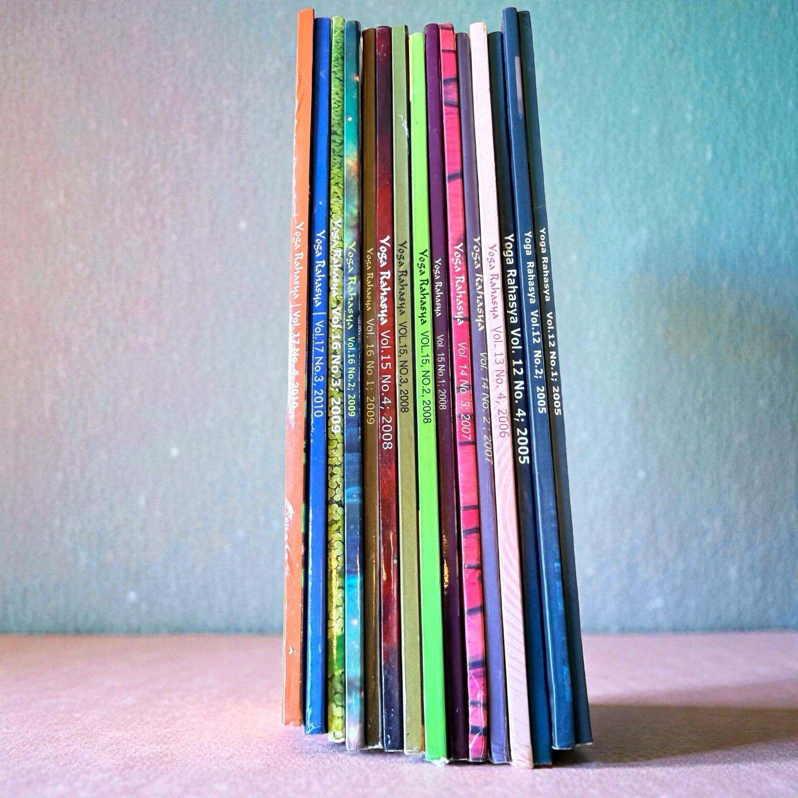 Yoga Rahasya Magazines Techniques & Philosophy Lot of 15 2005-10