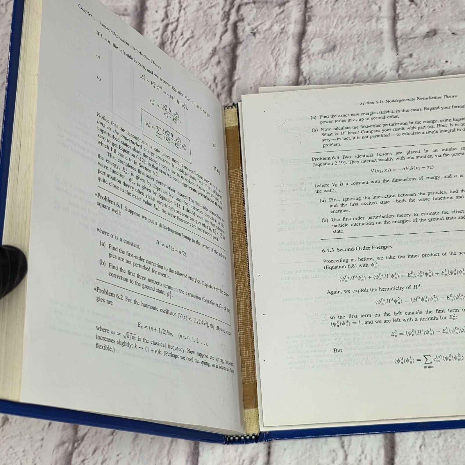 Introduction To Quantum Mechanics Second Edition By David J. Griffiths Hardcover