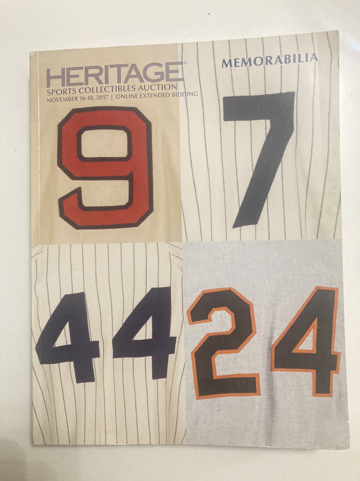 Heritage Sports Collectible Auction #7200 Nov 16-18, 2017 Memorabilia 584 Pages
