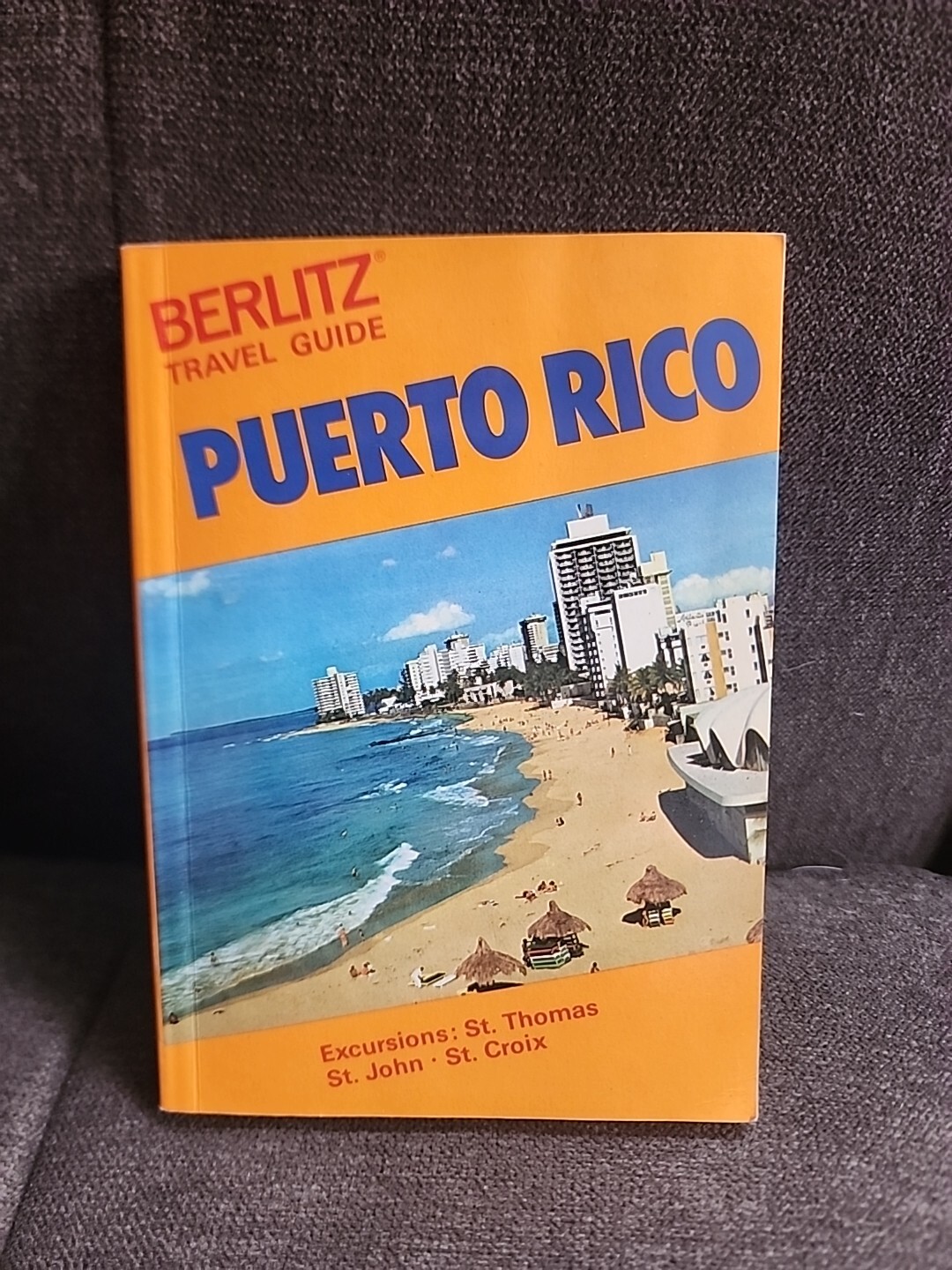Pocket Guides Ser.: Puerto Rico Pocket Guide : English Edition by Berlitz…1977