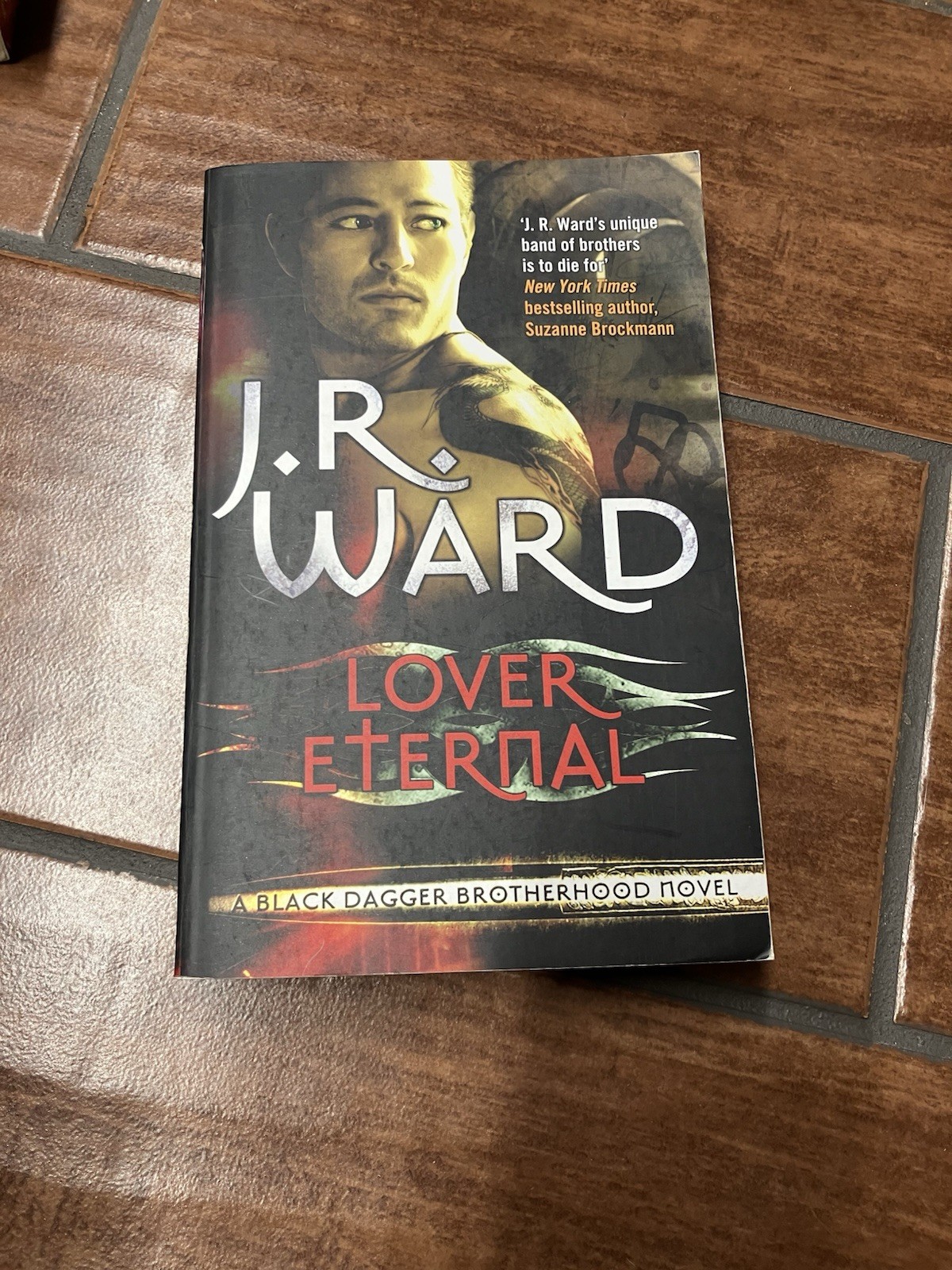 Black Dagger Brotherhood World Series Books 1 – 10 Collection Set by | J.R. Ward