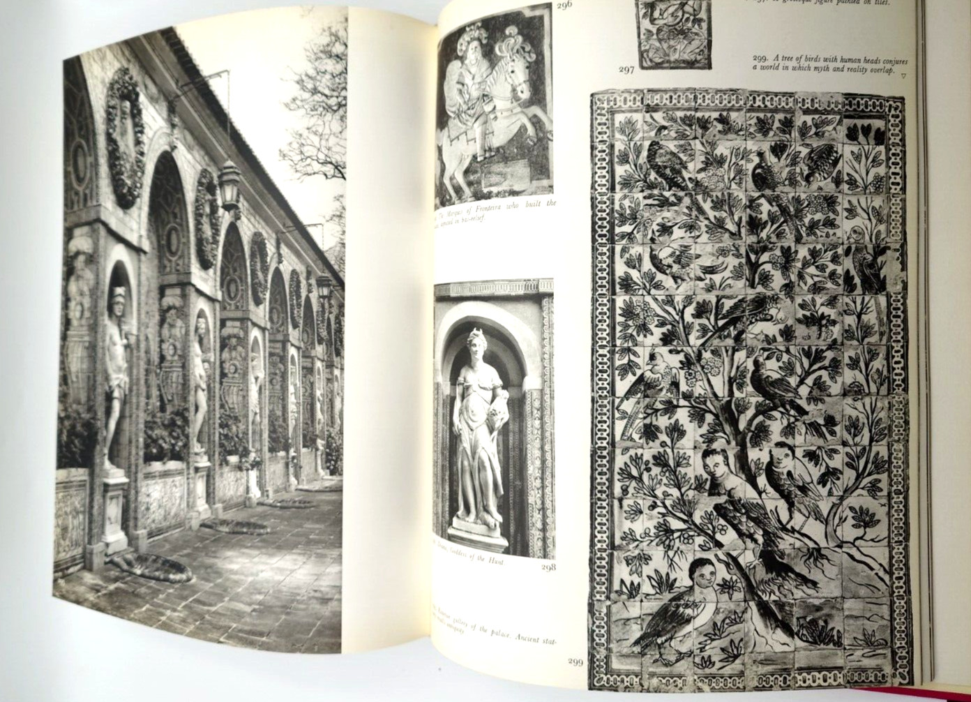 1972 Enchanted Visions Fantastic House Claude Arthaud 1st Edition HC Illustrated