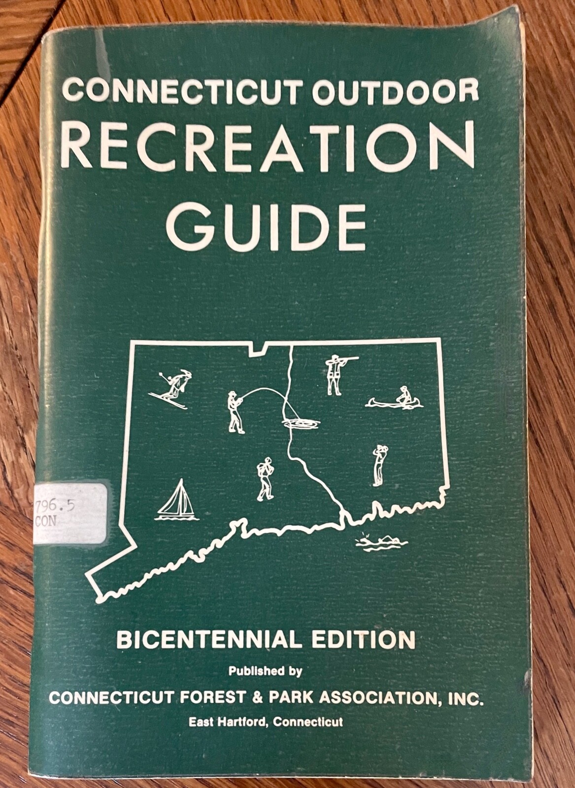 Connecticut Outdoor Recreation Guide: Bicentennial Edition 1976, 123 pages