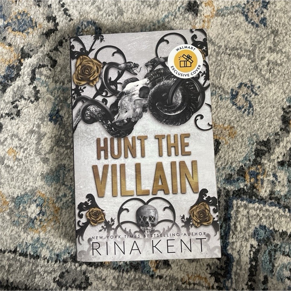 Rina Kent Hunt the Villain Kiss the Villain Ser. Bloom Books PB English Romance