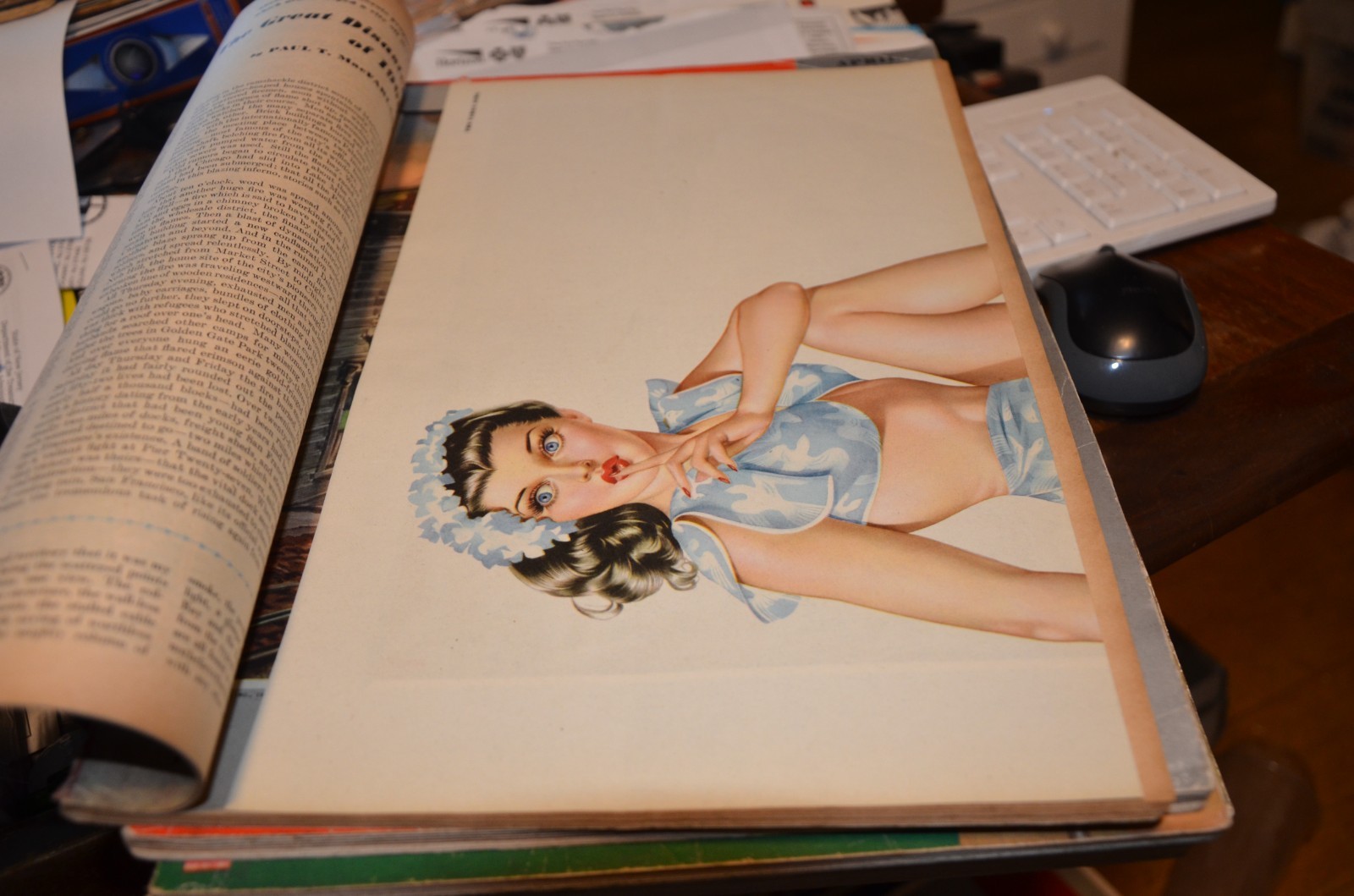 Esquire Magazine October 1945 Varga Foldout J.D. Salinger Harper Goff w/ Pinup